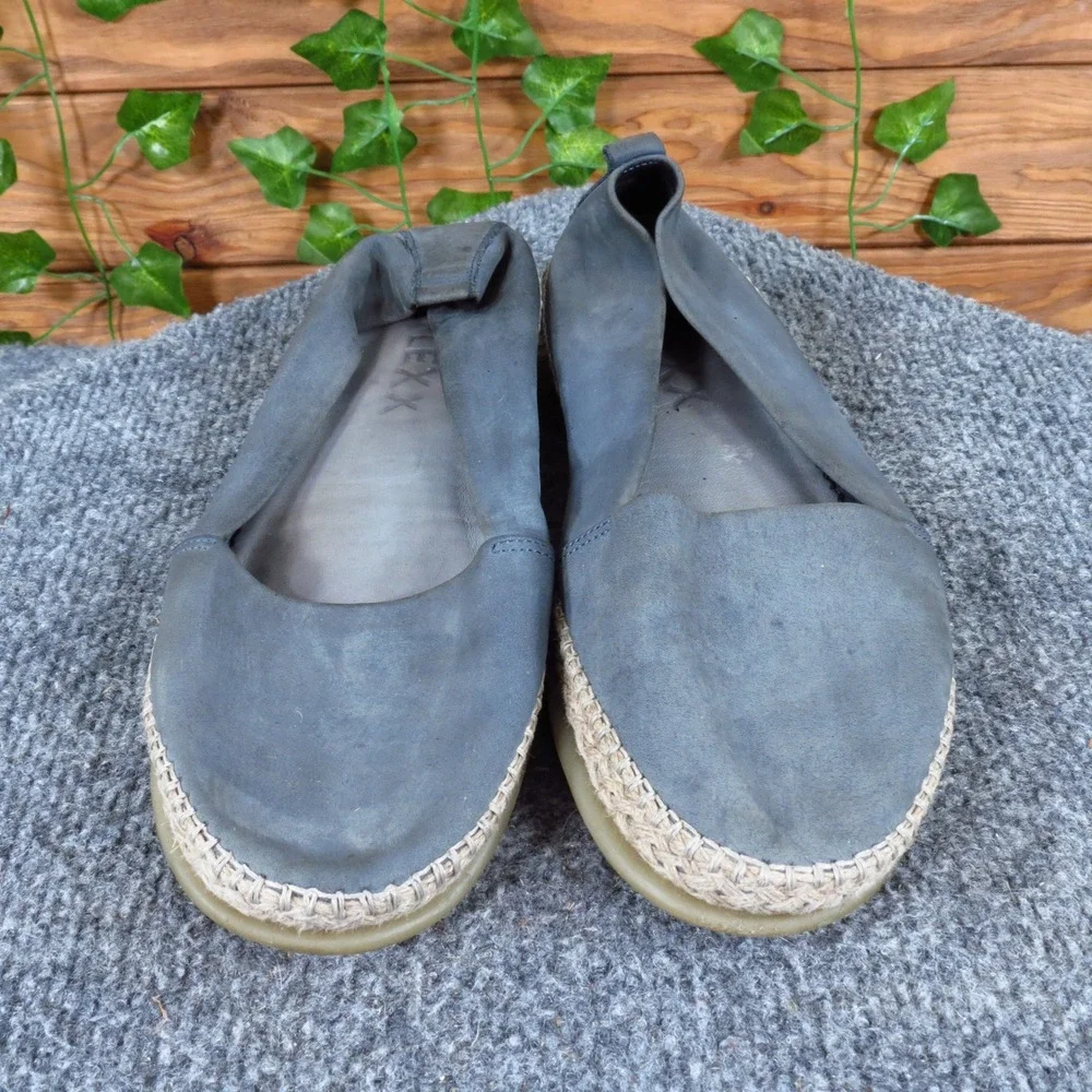The Flexx Espadrille Women Casual Shoe Size‎ 7.5 Everyday Comfort Blue Leather